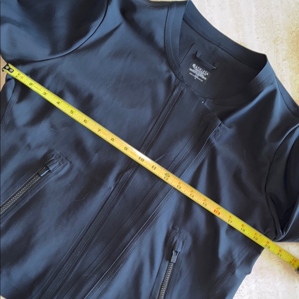 ATHLETA Black Jacket, Edgy & Sleek, offset zipper detail, lightweight. L - Picture 13 of 16